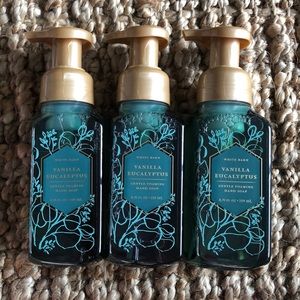 Bath & Body Works “Vanilla Eucalyptus” hand soap